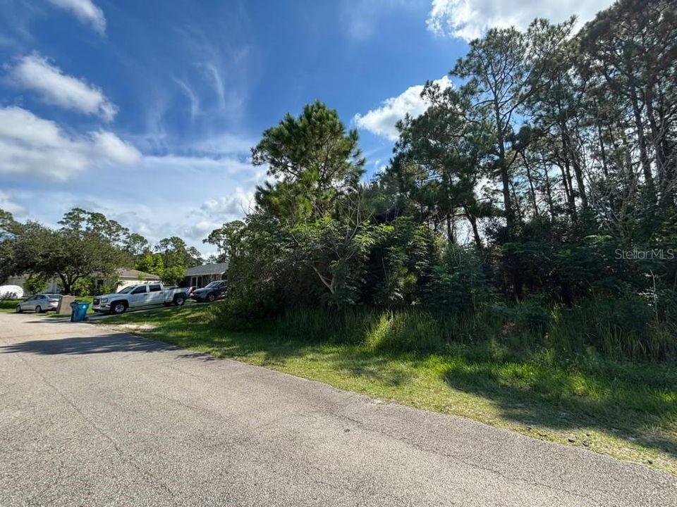 待售: $45,000 (0.24 acres)