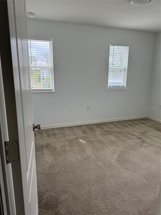 For Rent: $2,300 (4 beds, 2 baths, 2207 Square Feet)