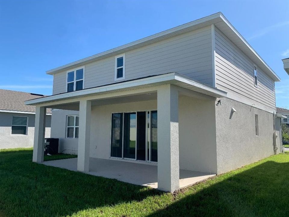 For Rent: $2,600 (5 beds, 3 baths, 3106 Square Feet)