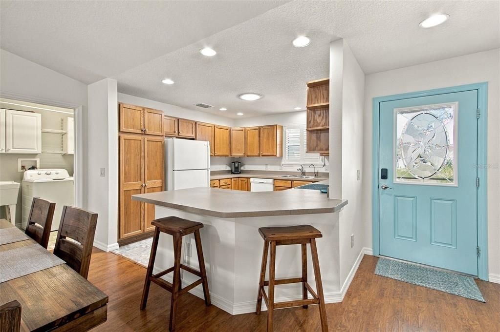 Active With Contract: $349,000 (3 beds, 2 baths, 1377 Square Feet)
