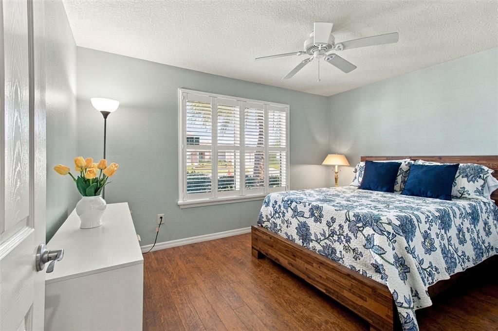 Active With Contract: $349,000 (3 beds, 2 baths, 1377 Square Feet)