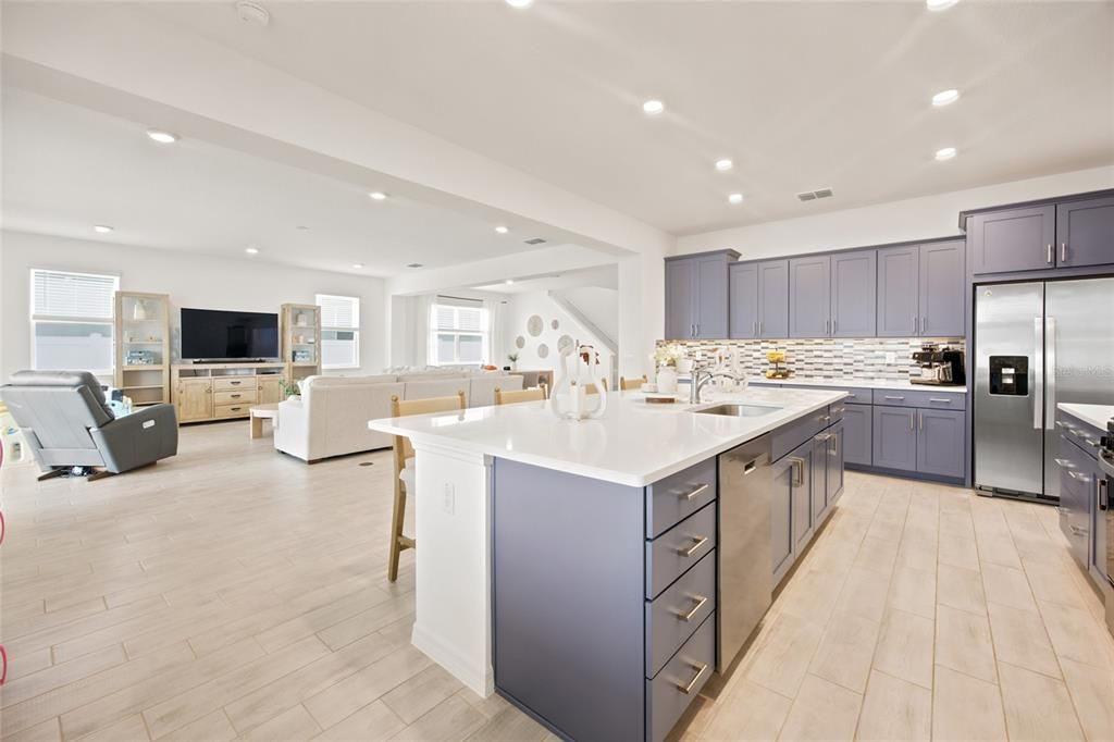 En Venta: $529,900 (5 camas, 3 baños, 3444 Pies cuadrados)