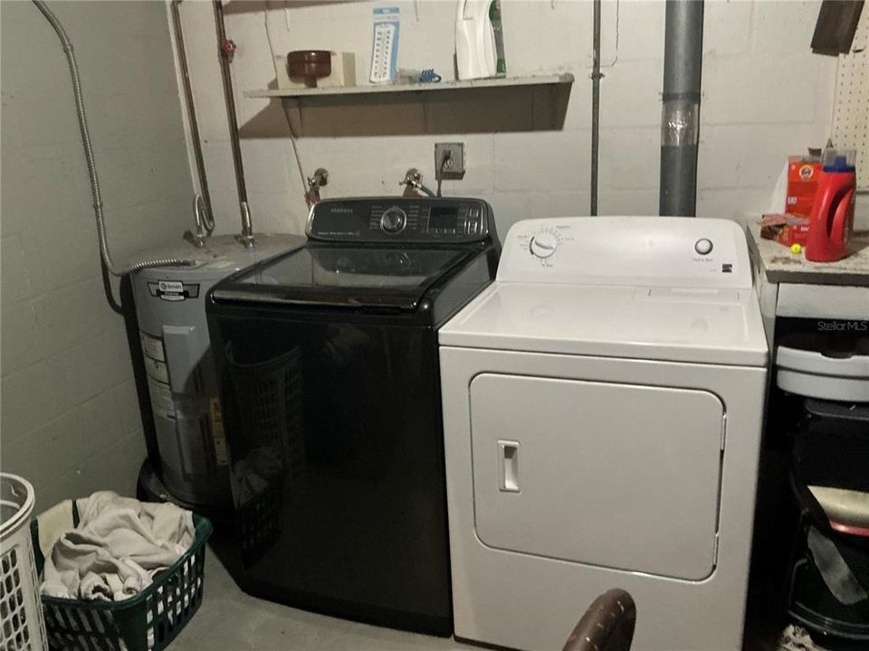 En Venta: $199,000 (2 camas, 2 baños, 1200 Pies cuadrados)