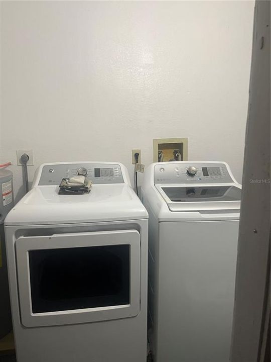 En Renta: $1,595 (2 camas, 1 baños, 880 Pies cuadrados)