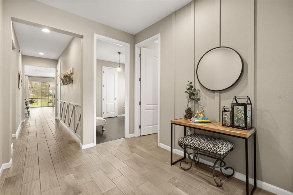 For Sale: $369,900 (4 beds, 3 baths, 1941 Square Feet)