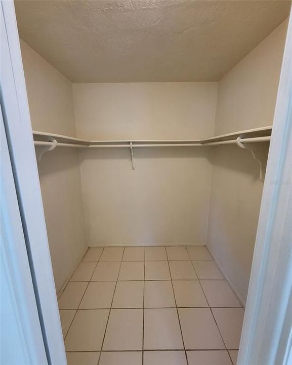 For Rent: $3,600 (3 beds, 2 baths, 1803 Square Feet)