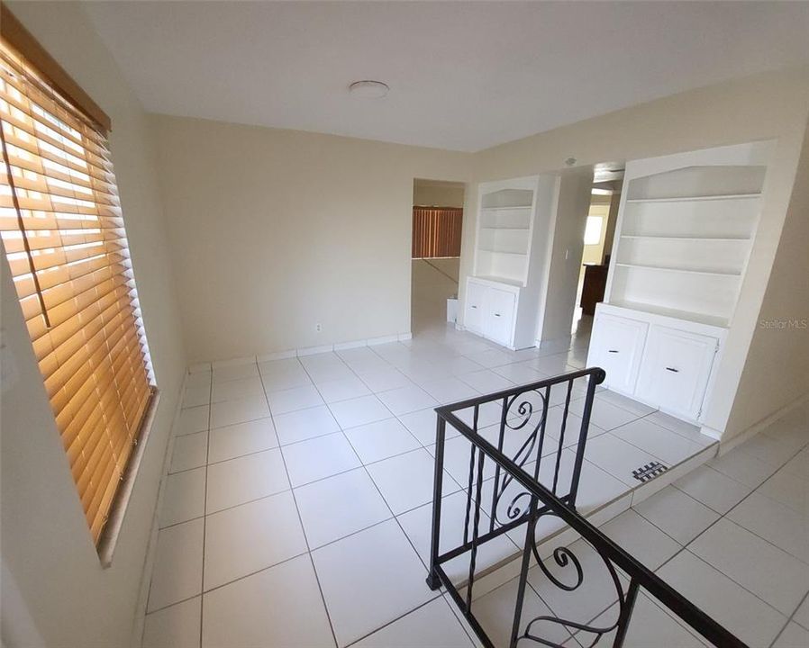 For Rent: $3,600 (3 beds, 2 baths, 1803 Square Feet)