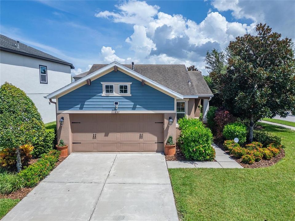 For Sale: $404,999 (3 beds, 2 baths, 1838 Square Feet)
