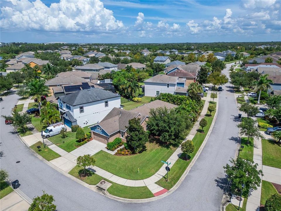 For Sale: $404,999 (3 beds, 2 baths, 1838 Square Feet)