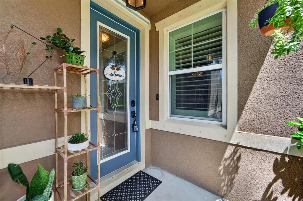 For Sale: $404,999 (3 beds, 2 baths, 1838 Square Feet)