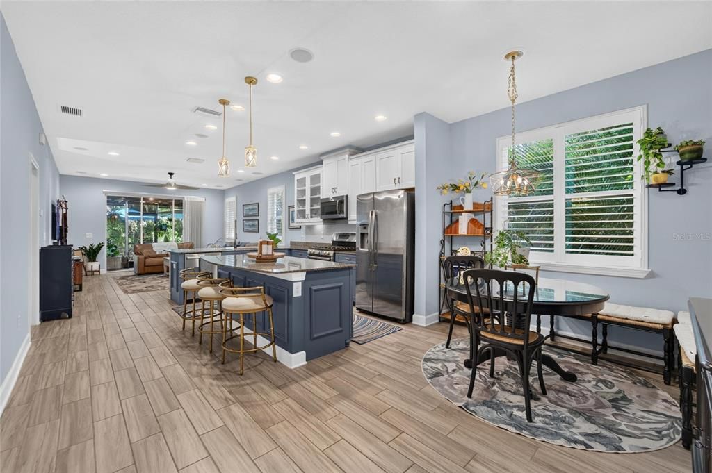 For Sale: $404,999 (3 beds, 2 baths, 1838 Square Feet)