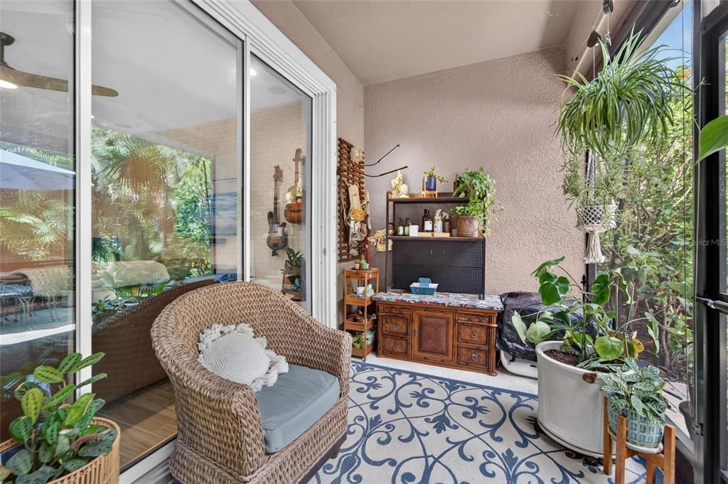 For Sale: $404,999 (3 beds, 2 baths, 1838 Square Feet)