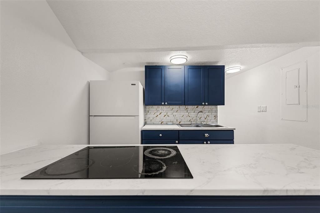 На продажу: $149,000 (3 спален, 2 ванн, 918 Квадратных фут)