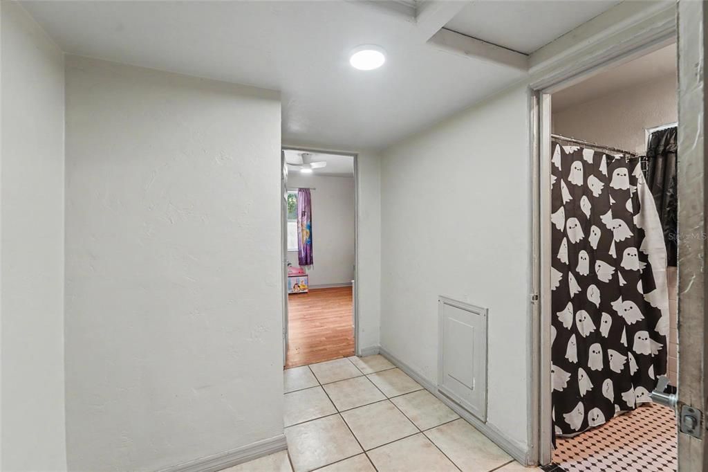 En Venta: $449,000 (4 camas, 1 baños, 1546 Pies cuadrados)