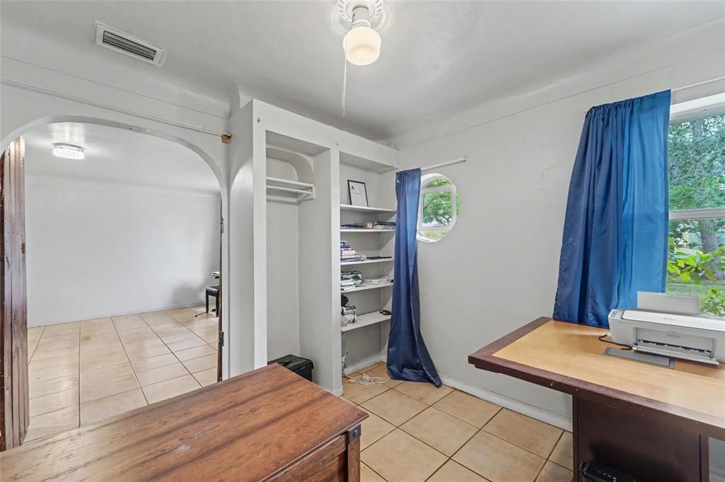 En Venta: $449,000 (4 camas, 1 baños, 1546 Pies cuadrados)