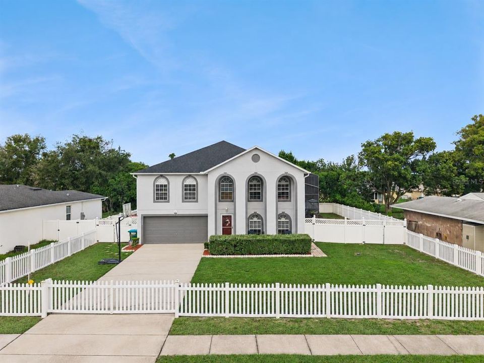 For Sale: $590,000 (4 beds, 3 baths, 2998 Square Feet)