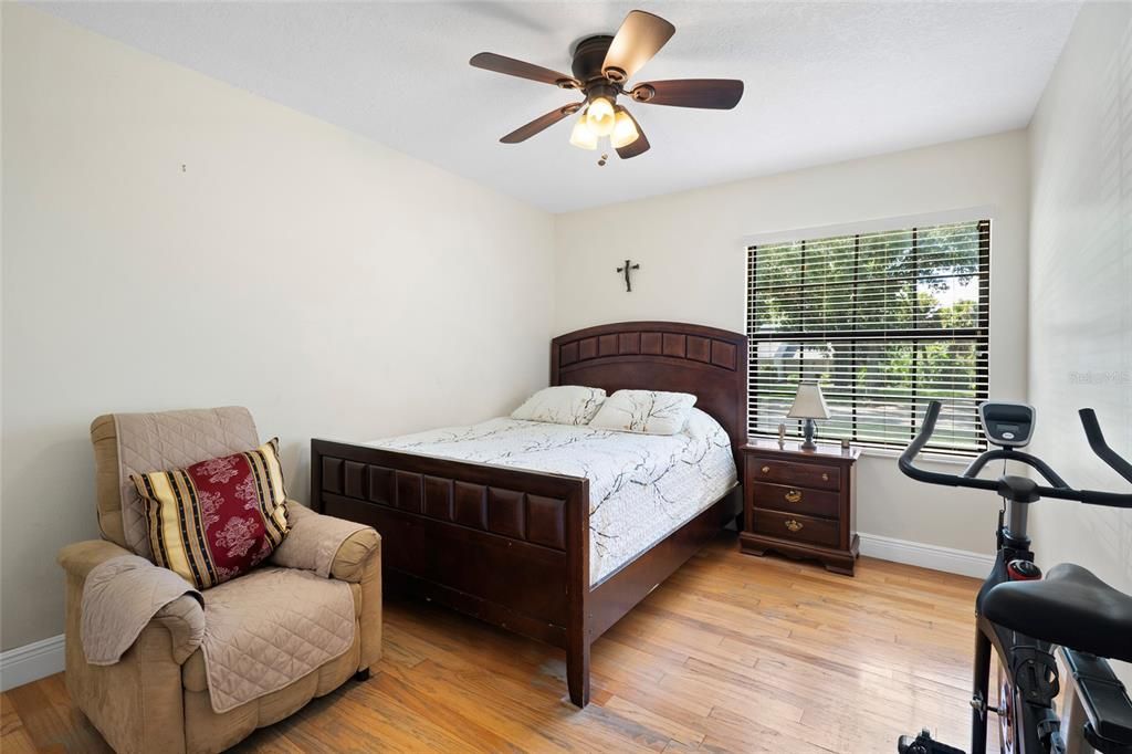 For Sale: $700,000 (4 beds, 2 baths, 2424 Square Feet)