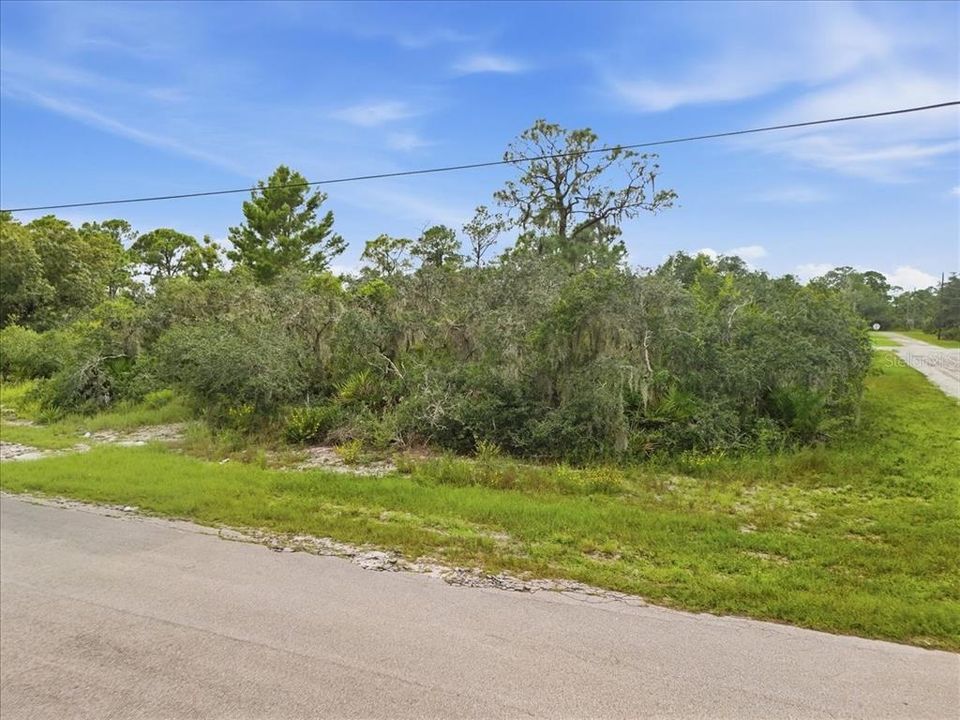 En Venta: $15,000 (0.23 acres)
