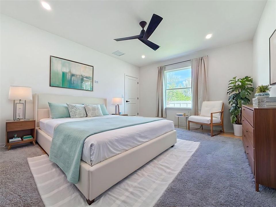 For Sale: $359,000 (4 beds, 2 baths, 1868 Square Feet)