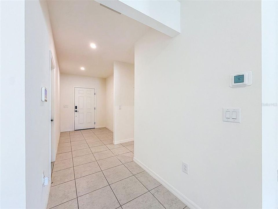 For Sale: $359,000 (4 beds, 2 baths, 1868 Square Feet)