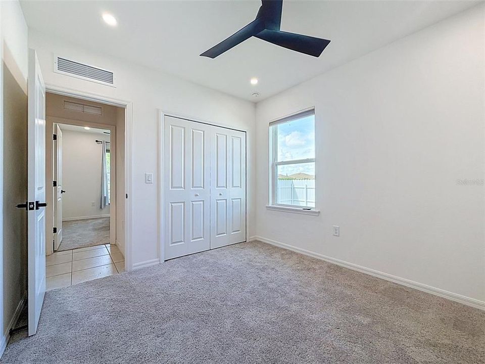 For Sale: $359,000 (4 beds, 2 baths, 1868 Square Feet)