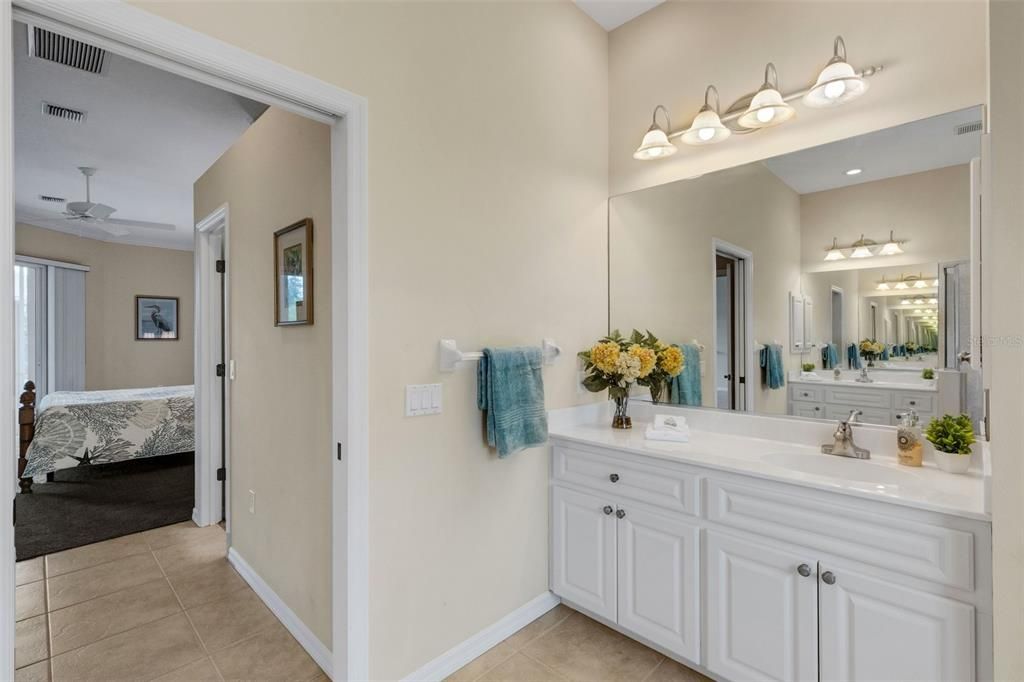 Active With Contract: $469,000 (3 beds, 2 baths, 2062 Square Feet)