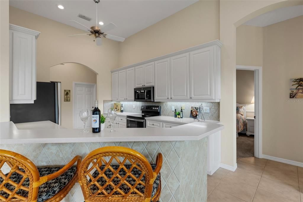 Active With Contract: $469,000 (3 beds, 2 baths, 2062 Square Feet)