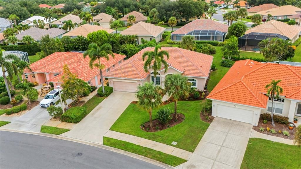 Active With Contract: $469,000 (3 beds, 2 baths, 2062 Square Feet)