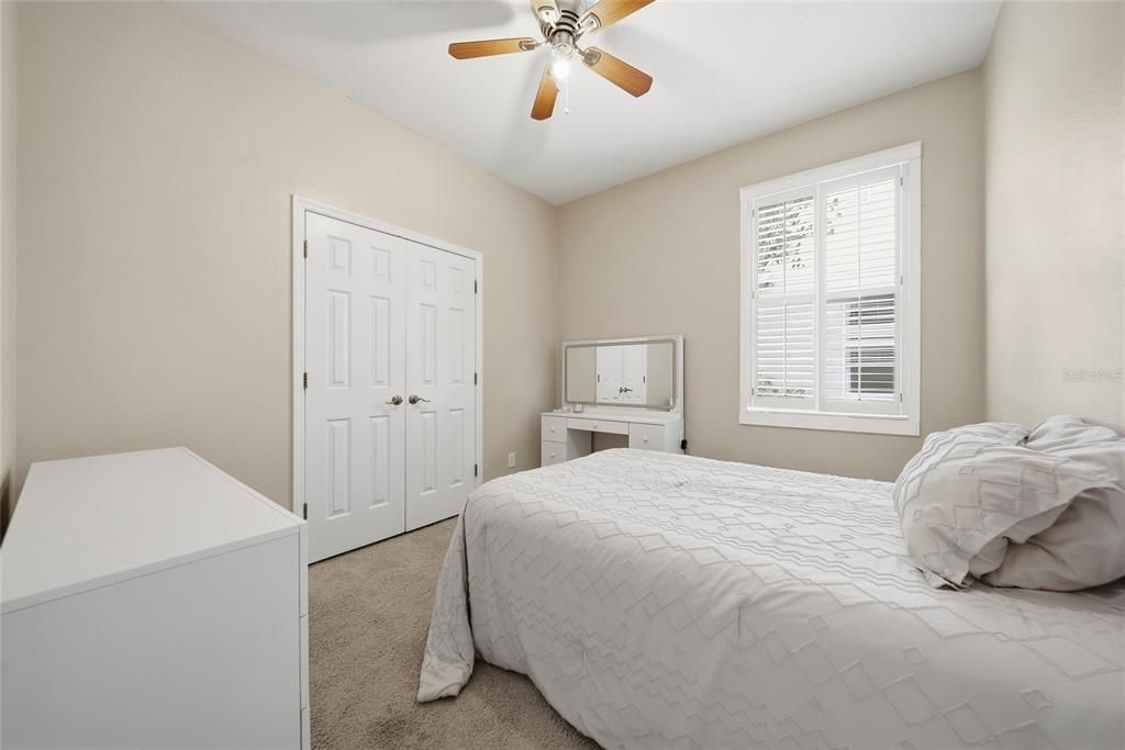 For Sale: $339,900 (3 beds, 2 baths, 1296 Square Feet)