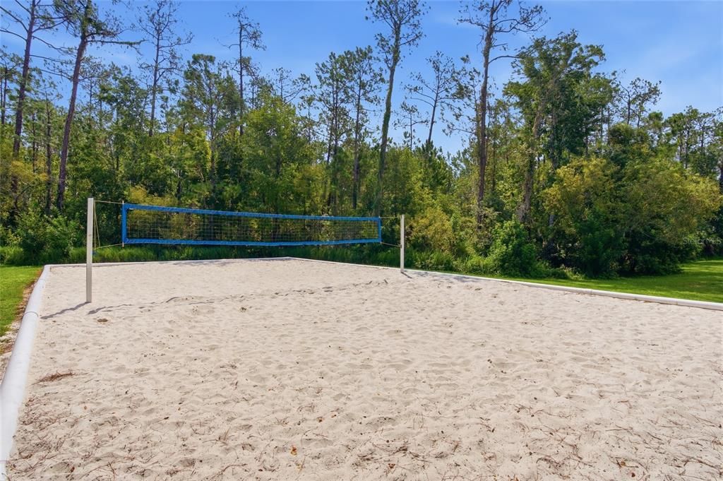 For Sale: $339,900 (3 beds, 2 baths, 1296 Square Feet)