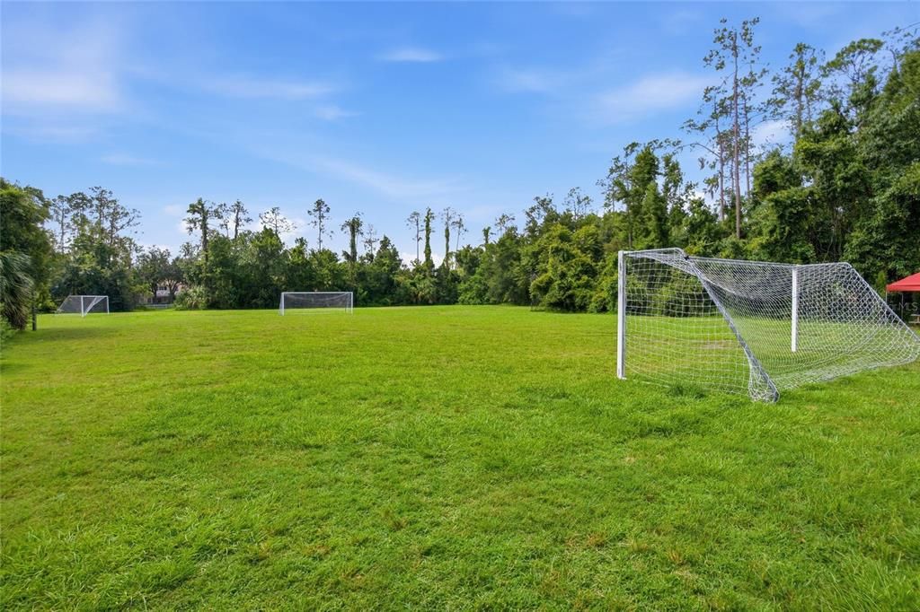 For Sale: $339,900 (3 beds, 2 baths, 1296 Square Feet)