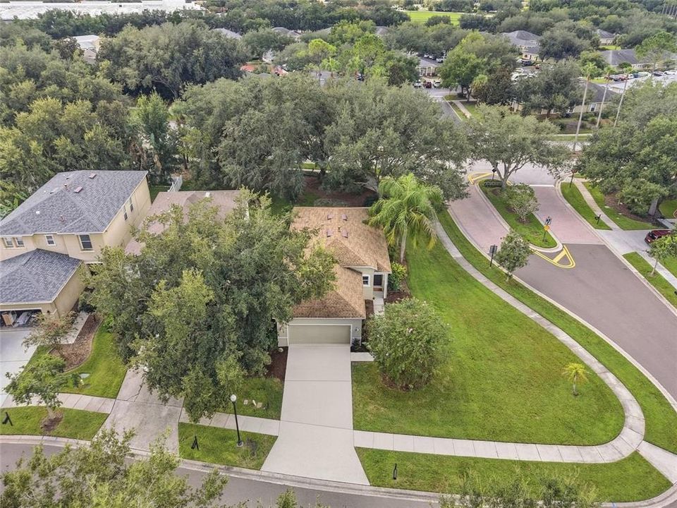 For Sale: $339,900 (3 beds, 2 baths, 1296 Square Feet)