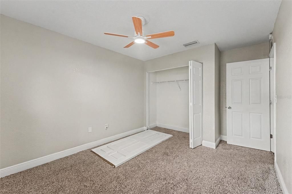 For Sale: $294,900 (4 beds, 2 baths, 1670 Square Feet)