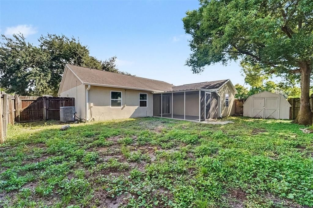 For Sale: $294,900 (4 beds, 2 baths, 1670 Square Feet)