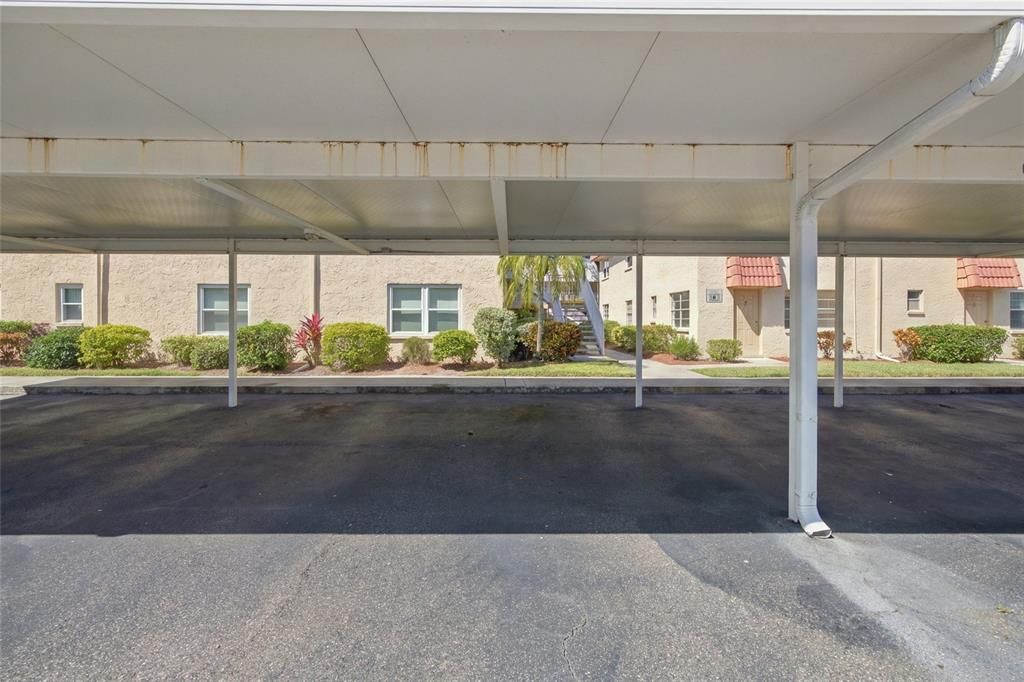 For Sale: $129,999 (2 beds, 2 baths, 1185 Square Feet)