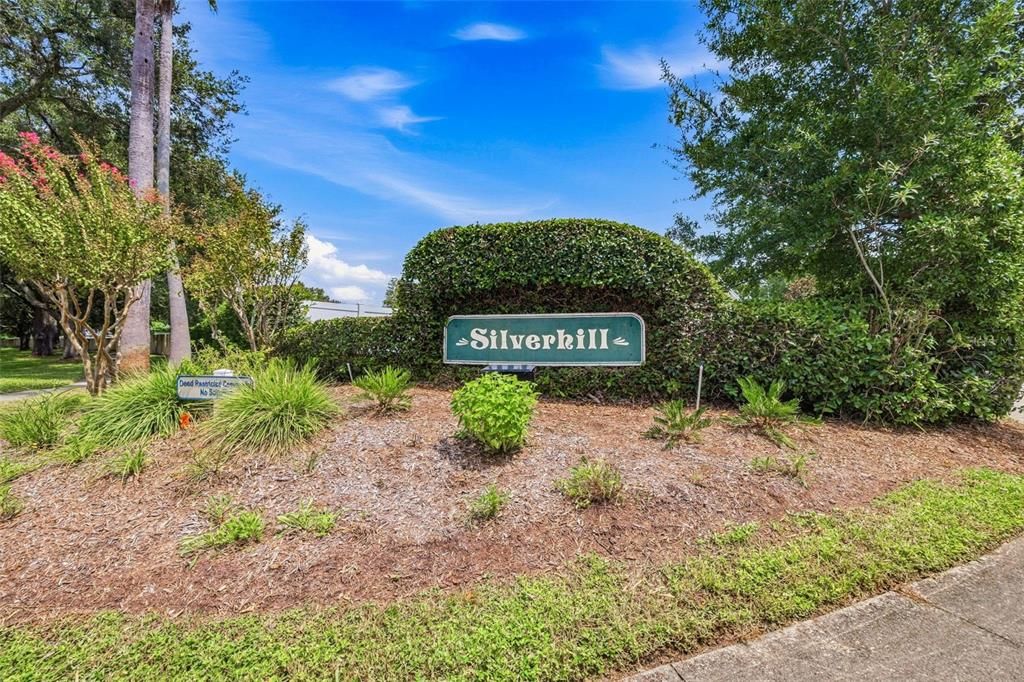 For Sale: $410,000 (4 beds, 2 baths, 1421 Square Feet)