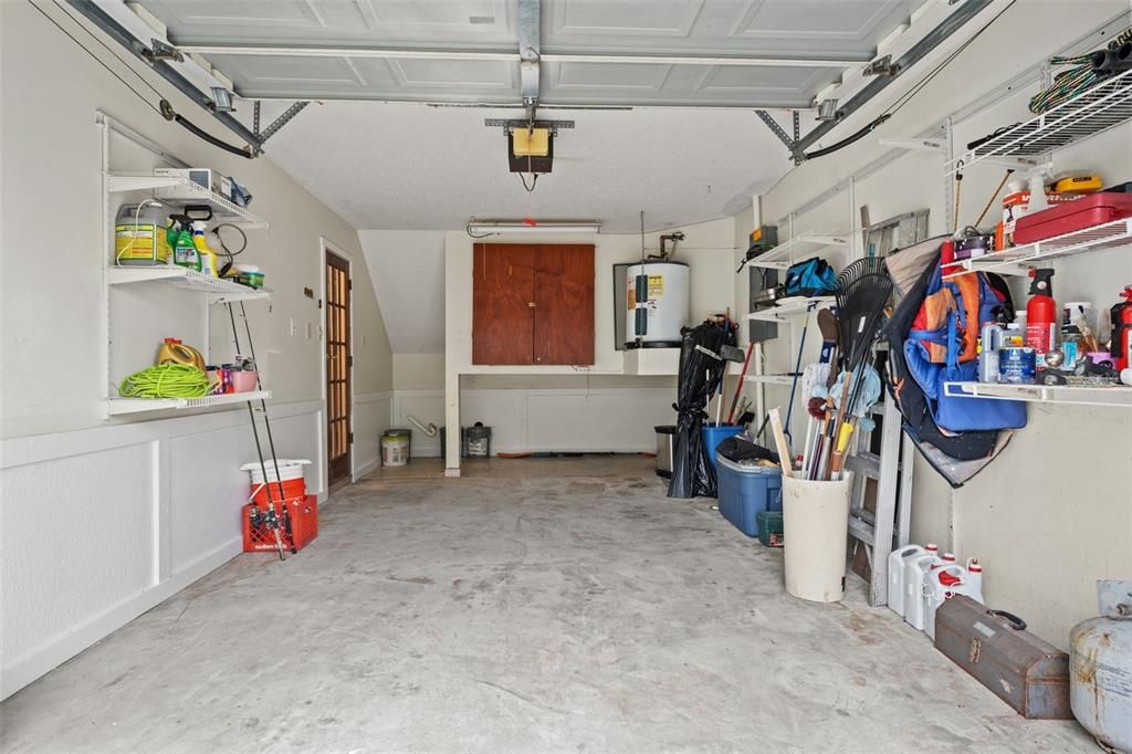 For Sale: $290,000 (2 beds, 2 baths, 1339 Square Feet)