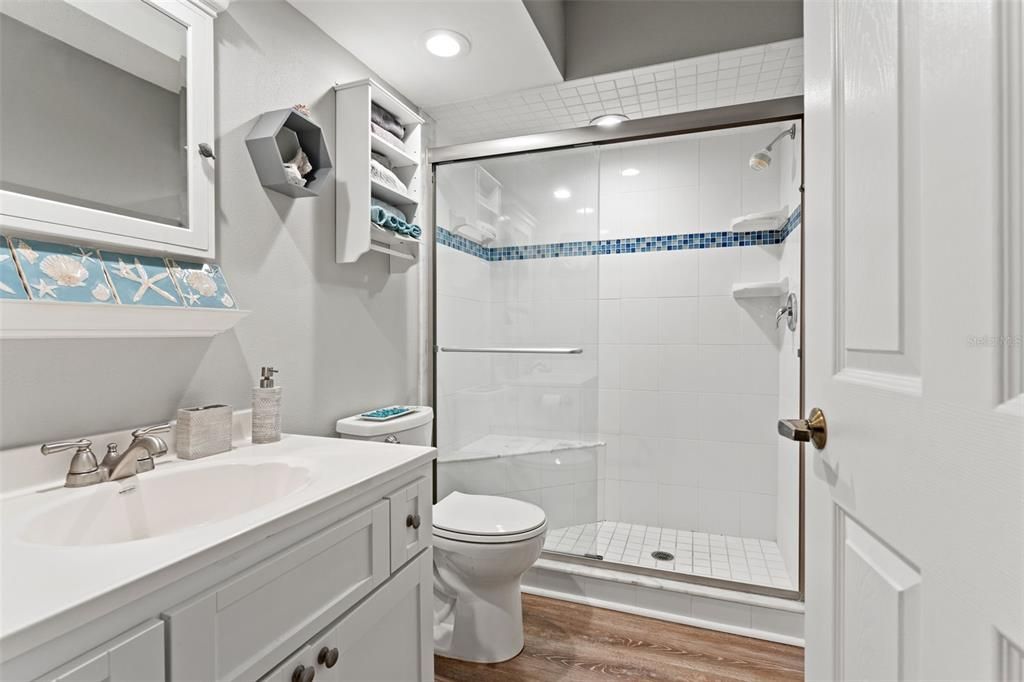 For Sale: $290,000 (2 beds, 2 baths, 1339 Square Feet)