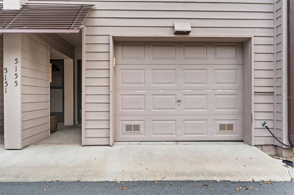 For Sale: $290,000 (2 beds, 2 baths, 1339 Square Feet)