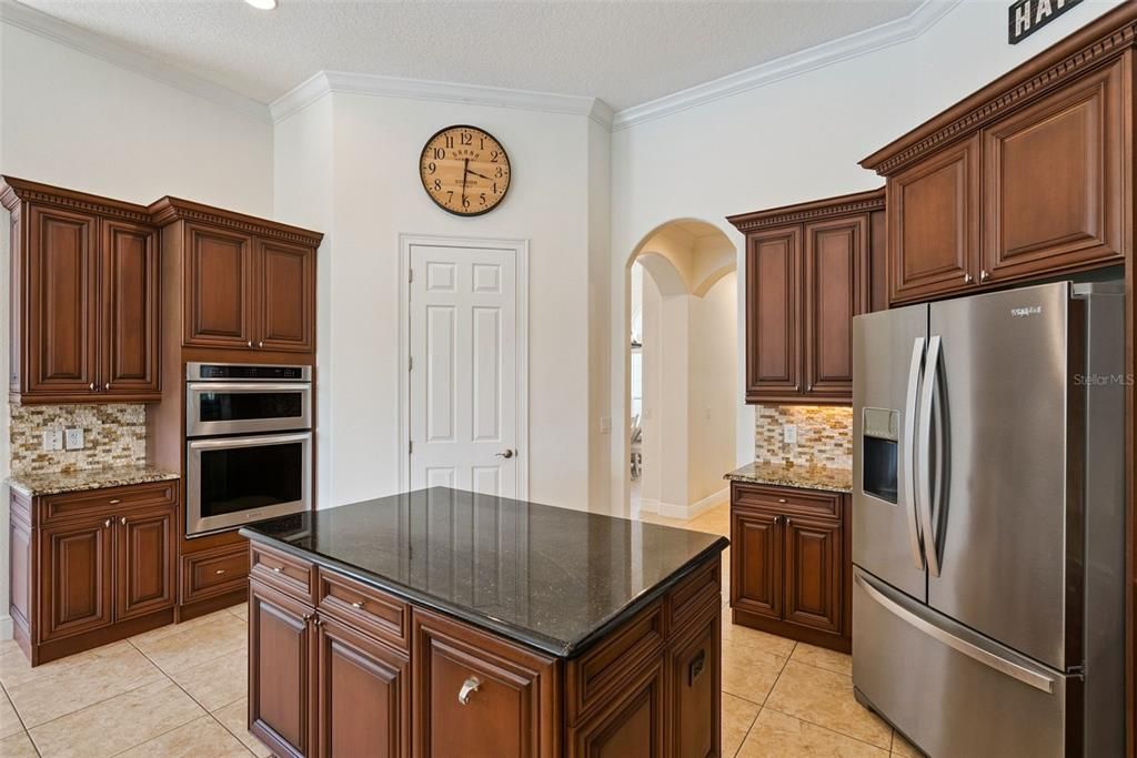 For Sale: $1,849,000 (4 beds, 4 baths, 4604 Square Feet)