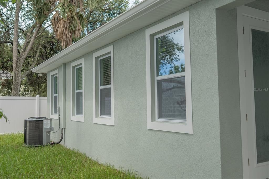 En Venta: $410,000 (3 camas, 2 baños, 1388 Pies cuadrados)