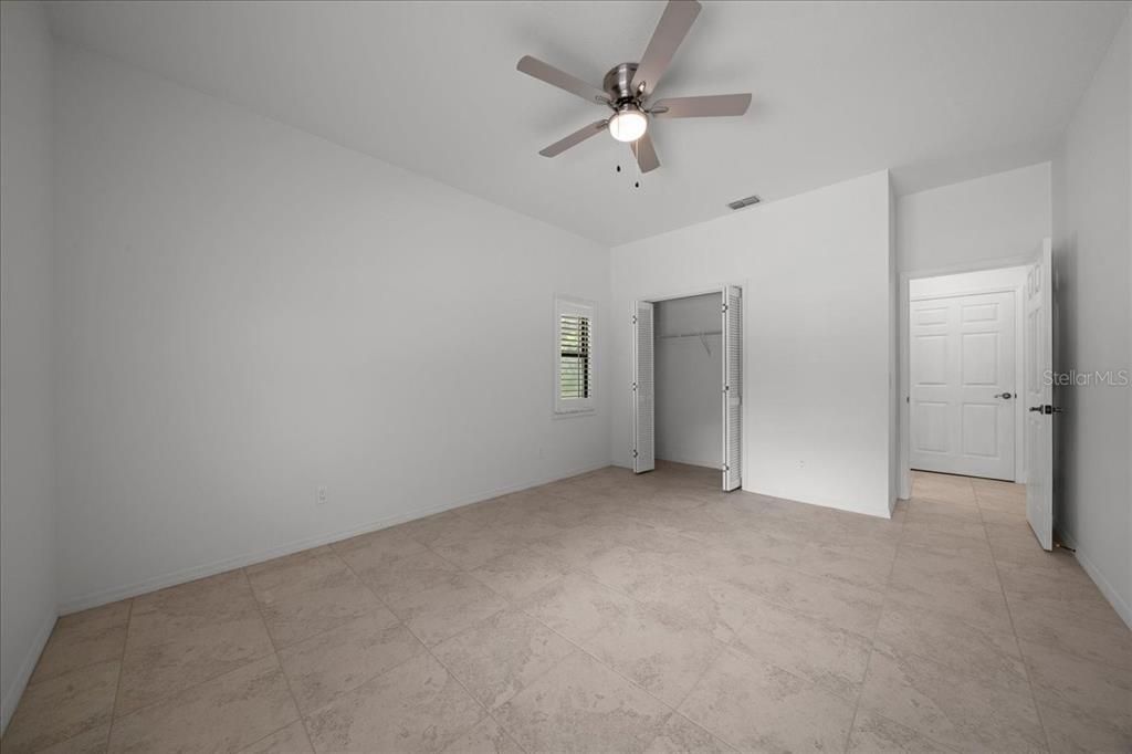 For Rent: $3,400 (3 beds, 2 baths, 2350 Square Feet)