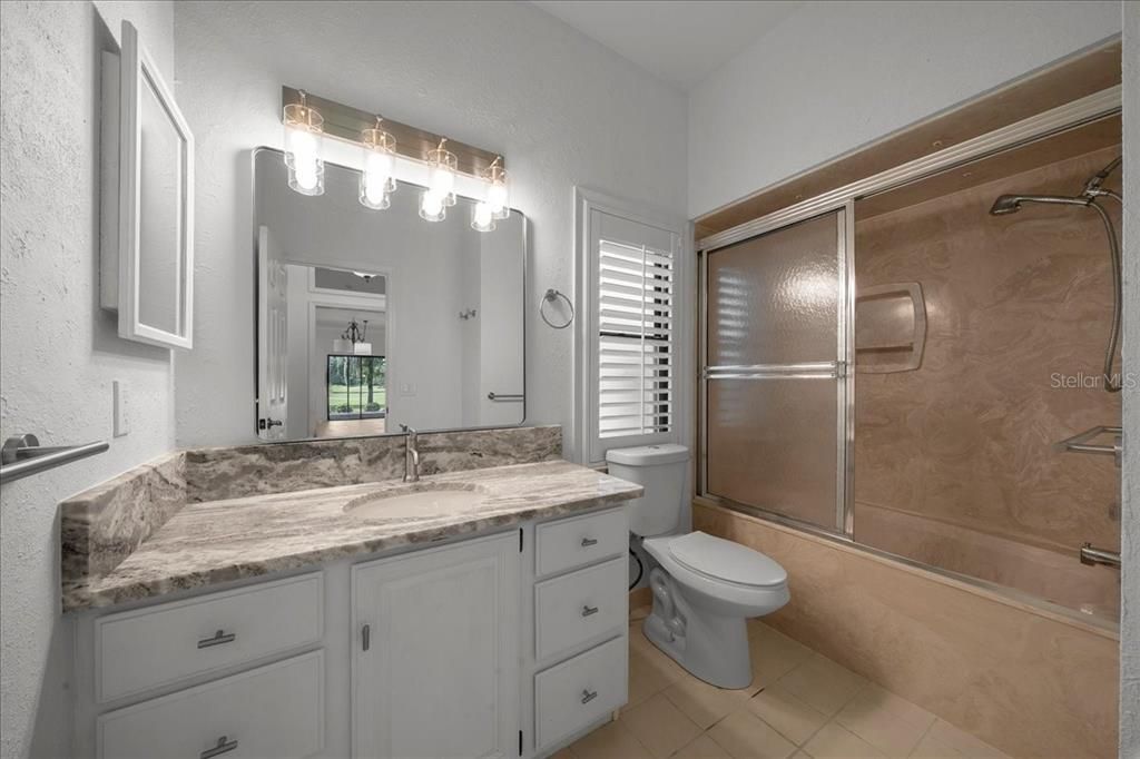 For Rent: $3,400 (3 beds, 2 baths, 2350 Square Feet)