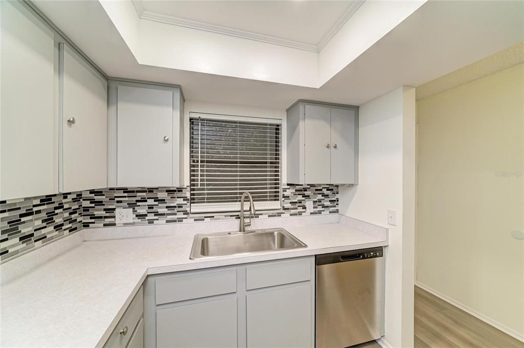 В аренду: $1,650 (2 спален, 2 ванн, 914 Квадратных фут)