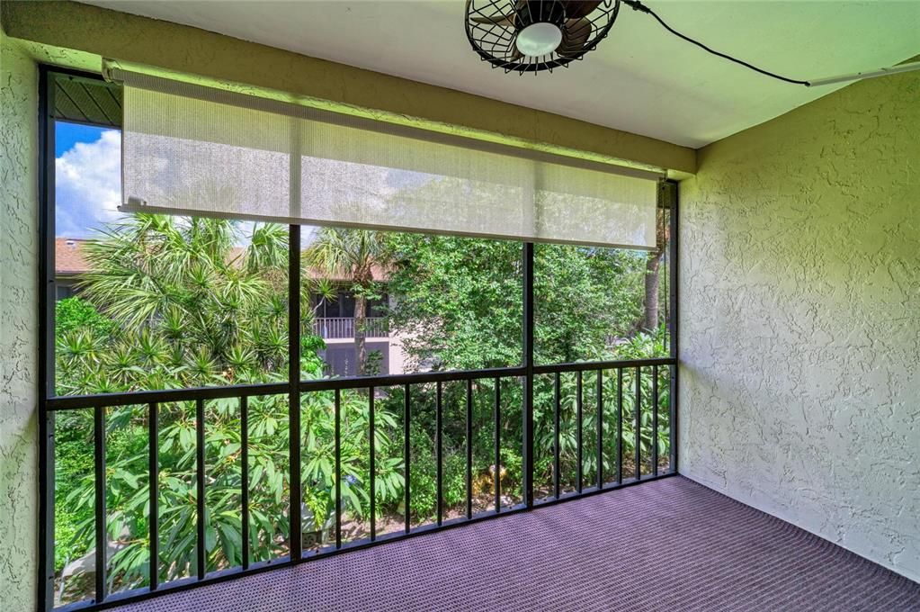 В аренду: $1,650 (2 спален, 2 ванн, 914 Квадратных фут)
