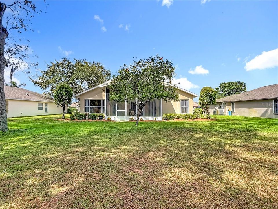 For Sale: $314,900 (3 beds, 2 baths, 1587 Square Feet)