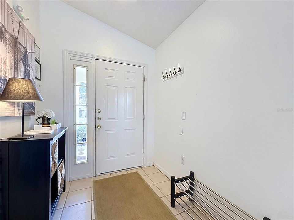 For Sale: $369,000 (4 beds, 3 baths, 1542 Square Feet)