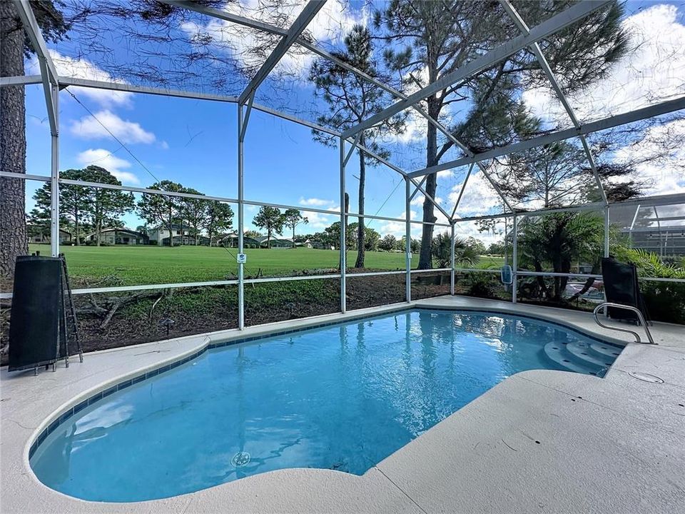For Sale: $369,000 (4 beds, 3 baths, 1542 Square Feet)