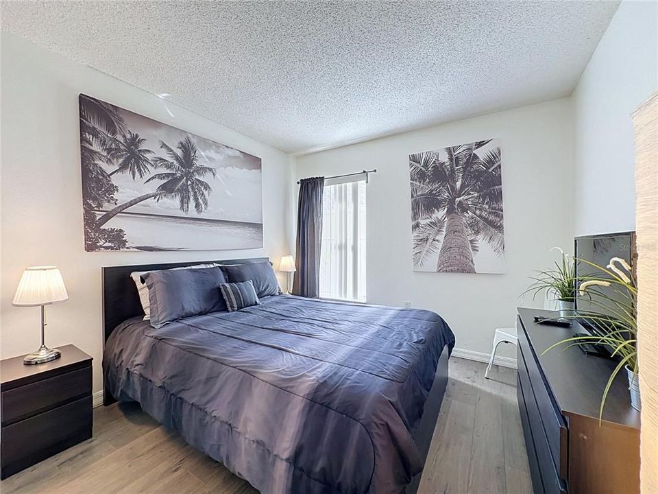 For Sale: $369,000 (4 beds, 3 baths, 1542 Square Feet)