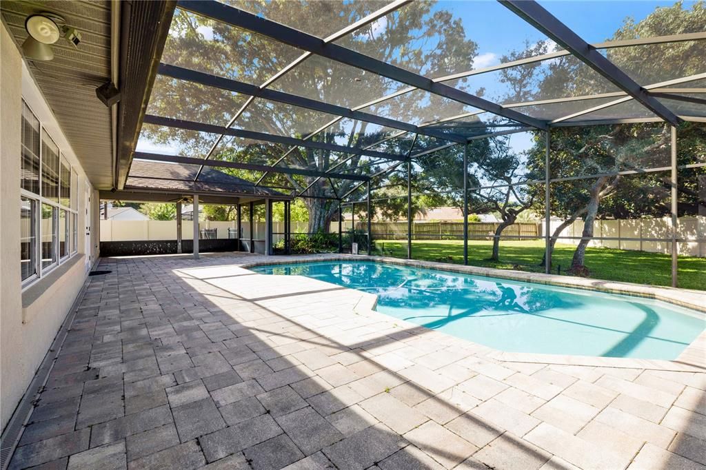 For Sale: $669,900 (4 beds, 2 baths, 2495 Square Feet)